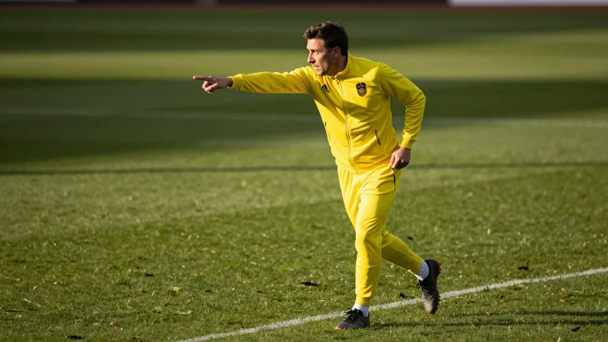 El entrenador de la UD Las Palmas, Juan Manuel Rodríguez, se centra en el trabajo diario para revertir la mala racha del...